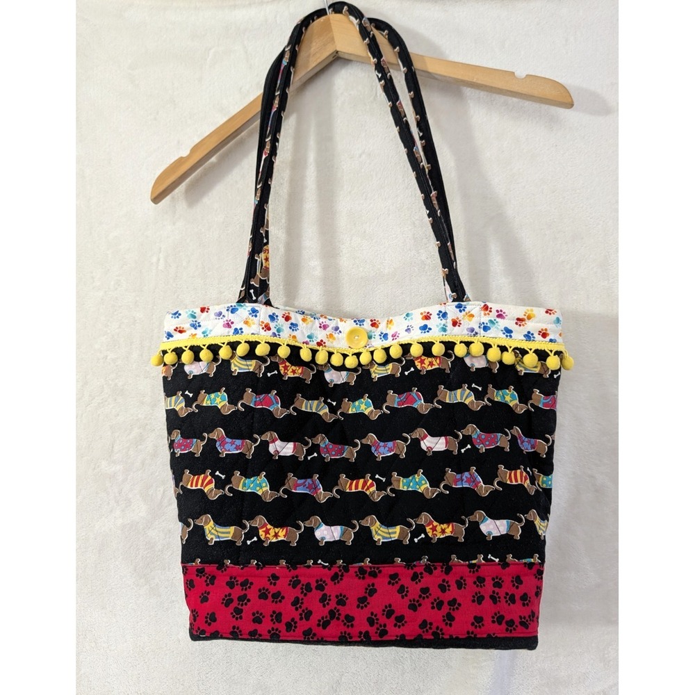 Dachshund Dog Shoulder Tote Bag Quilted Pockets Lightweigt Weiner Dog Purse